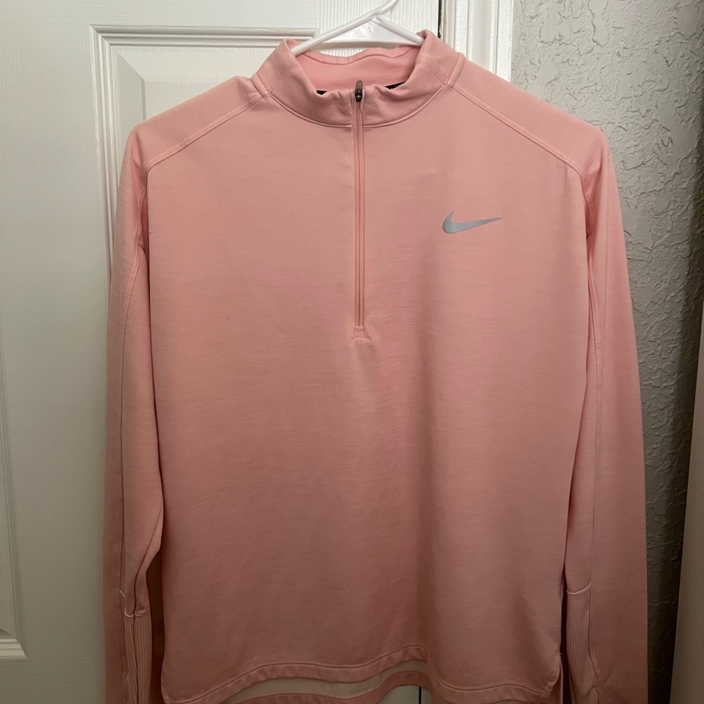 Nike quarter zip, great condition - no flaws!